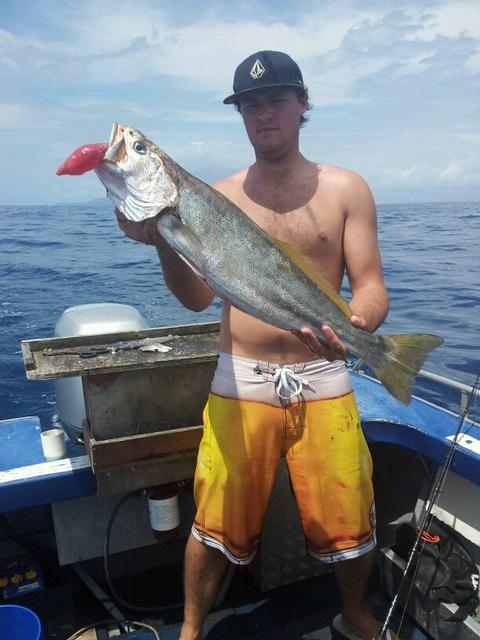 Trag, 4kg. 75m Trag, 4kg. 75m